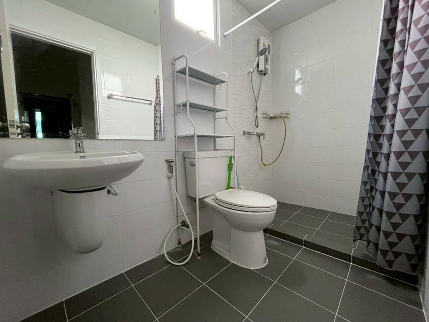 ขายบ้าน 2 ชั้น หมู่บ้านเดอะคัลเลอร์สมิกซ์รังสิต-วงแหวน คลอง4 6