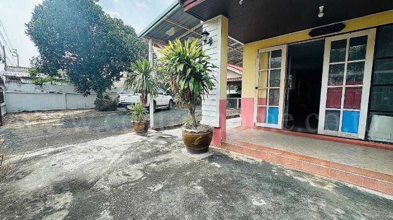 บ้านเดี่ยว 124 ตร.วา หมู่บ้าน สุชา - บางบัวทอง หลังใหญ่ ทำเลดี ราคาถูก 4