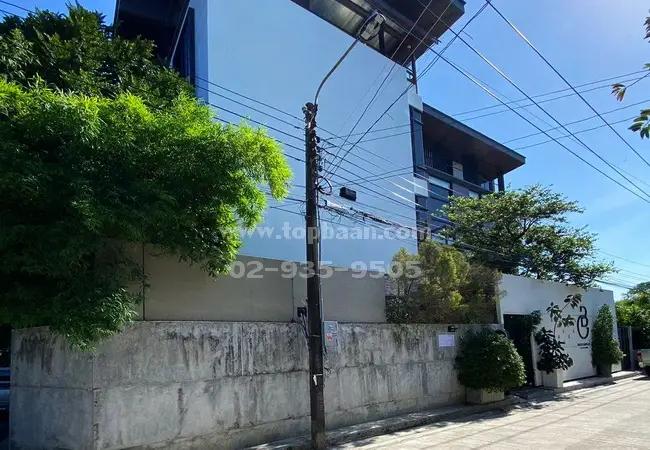 ให้เช่าโฮมออฟฟิศ 4 ชั้น พร้อมใช้งาน พื้นที่ใช้สอย 700 ตร.ม.ที่จอดรถ 15 คัน 2