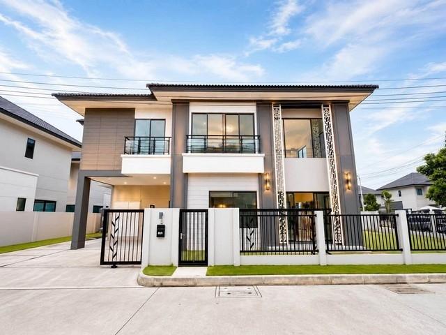 🏡 ขายบ้านเดี่ยวหรูหลังหัวมุม ชีวารมย์ นครอินทร์ ✨ บ้านพร้อมอยู่ พื้นที่กว้างขวาง ทำเลติดถนนนครอินทร์ 1