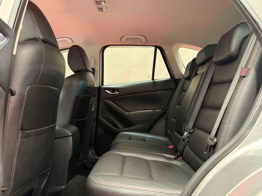 2015 MAZDA CX5 2.5S ( RARE ITEM ) รถมือเดียว สภาพป้ายแดง วิ่งน้อย รถไม่เคยมีอุบัติเหตุครับ 14