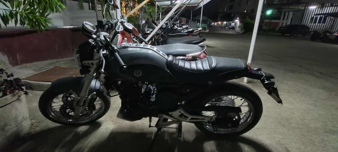 GPX Legend Gentleman 200cc 7