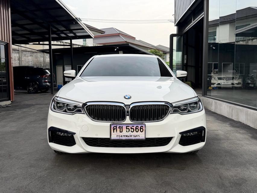 2019 BMW 530e M-Sport ( G30 ) รูปที่ 2