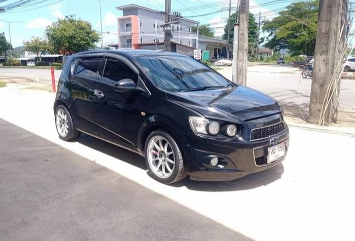 Chevrolet Sonic สีดำ 2