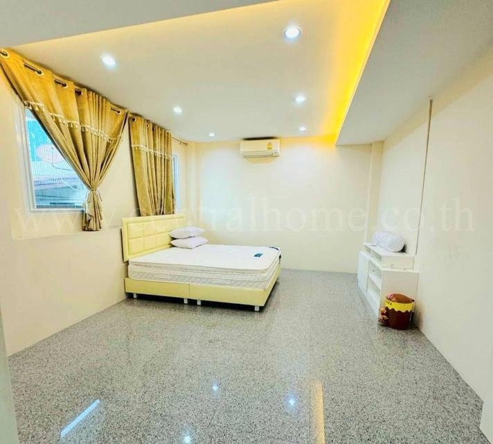 บ้านเดี่ยว ศรีนครพัฒนา นวมินทร์ 24 พร้อมอยู่ 10