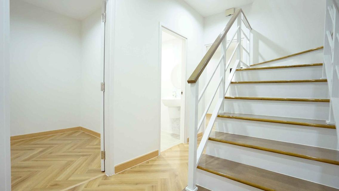 หมู่บ้านแอทไนซ์ วัชรพล-เทพรักษ์ ซ.วัชรพล 9 15