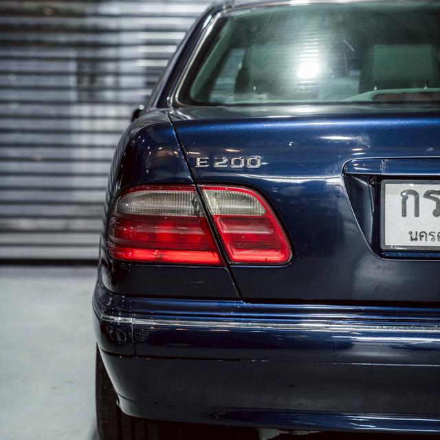 รหัสรถ 67GG2580 Mercedes Benz  E230 EL  (W210) A/T ปี 1996 8