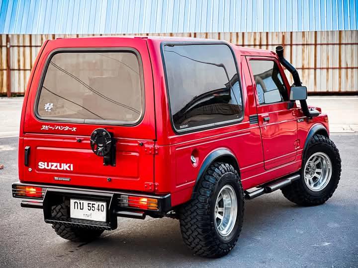 Suzuki Caribian สีแดง 4