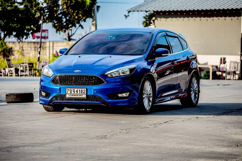 Ford focus 1.5 Ecoboost ปี 2017 สีน้ำเงิน