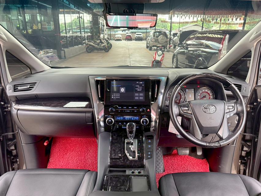 Toyota vellfire 2.5 ZG (เบนซิน ล้วน) ปี 2023 วิ่ง 22,000 กม รูปที่ 6