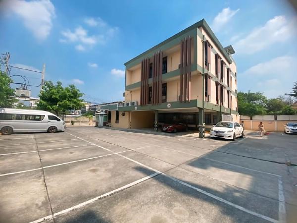 ให้เช่าโฮมออฟฟิศ ขนาด 3 ชั้นพร้อม ย่านดอนเมือง พื้นที่กว่า 728 ตรม. บริเวณซอยประชาอุทิศ 15 1