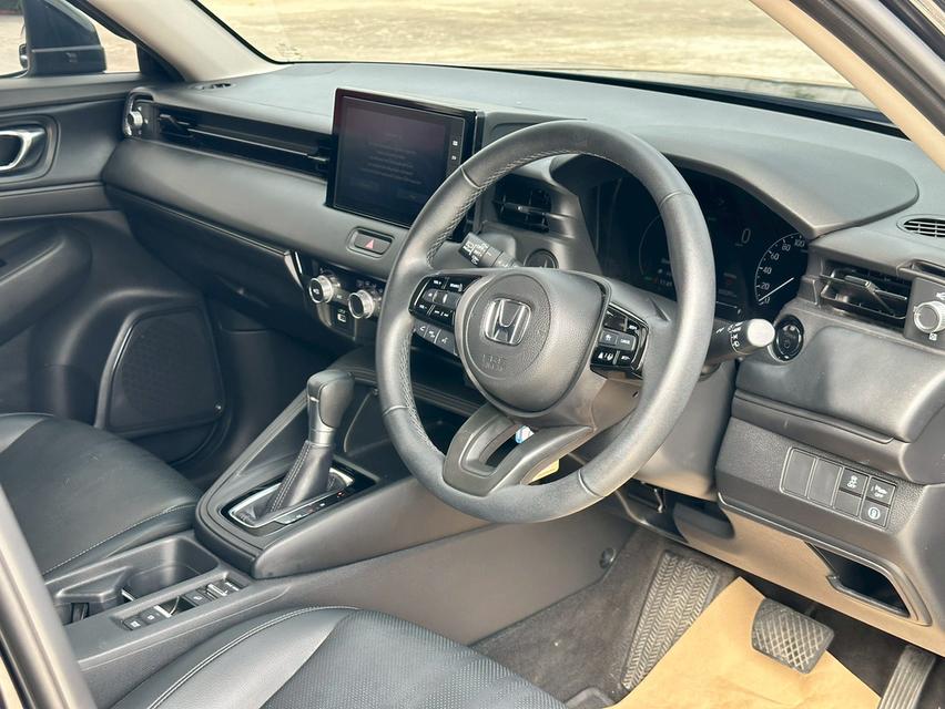 รหัสรถ PAT4039 Honda HR-V 1.5E eHev ปี 2024 สีดำ 8