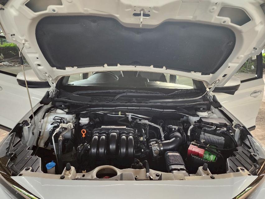 ขายรถ Honda WR-V 1.5RS ปี 2023 สีขาว เกียร์ออโต้ 17