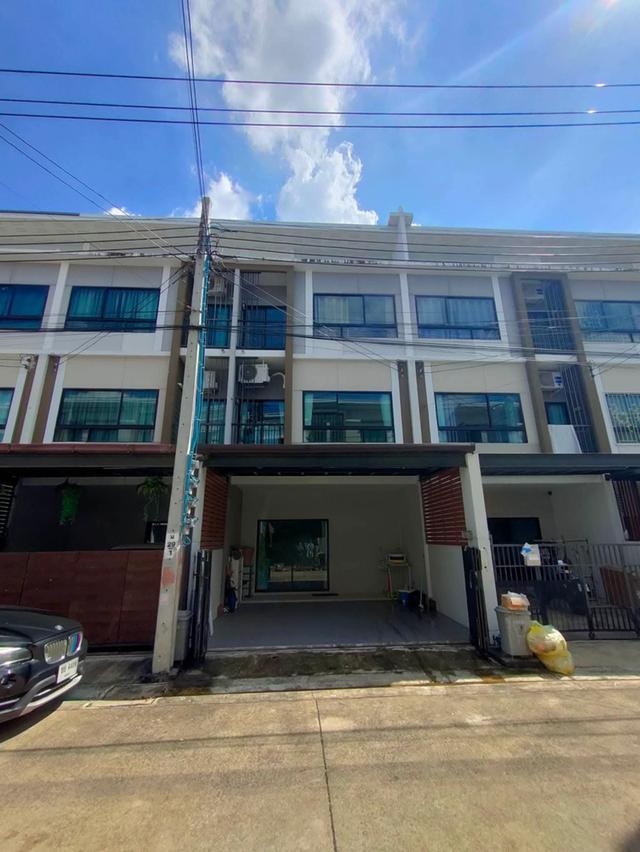 บ้านทาวน์โฮม3ชั้น ทำเลทองย่านดอนเมือง 14