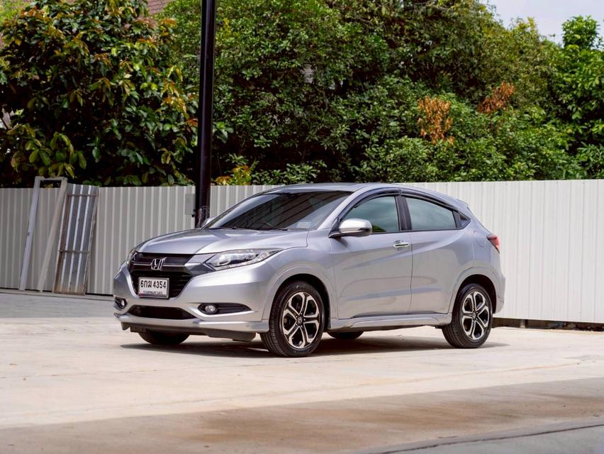 Honda HR-V 1.8E Limited ปี 2017 รถบ้านเจ้าของเดียว