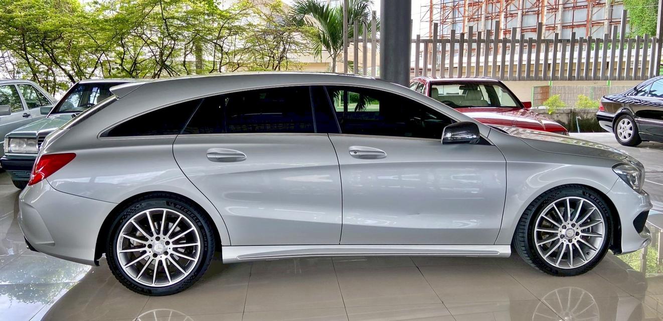 Mercedes-Benz CLA250 Shooting Brake