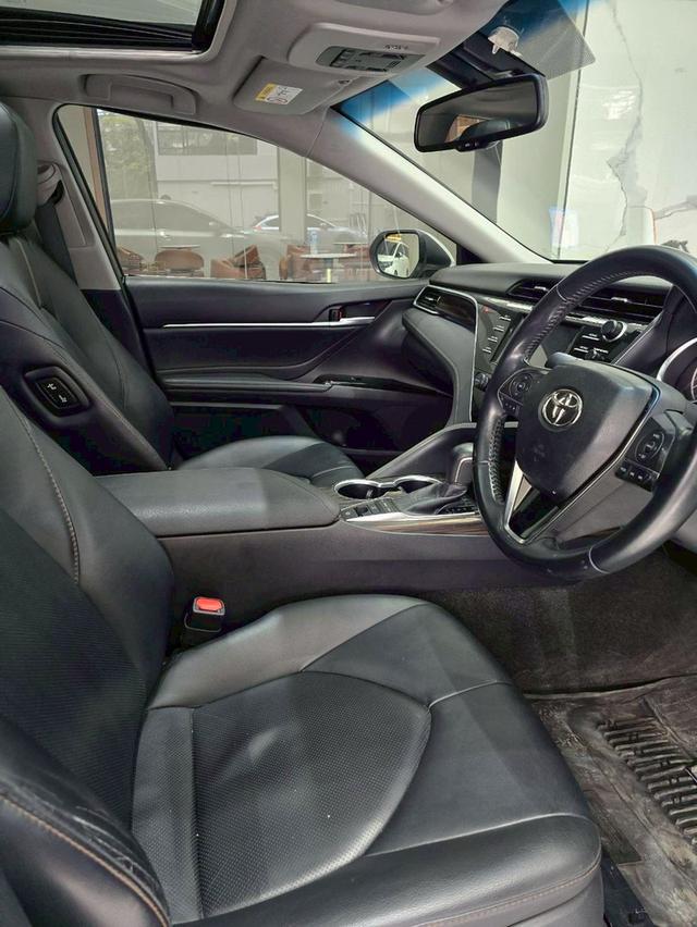 Toyoya Camry 2.5G ปี19 11