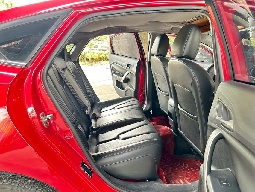 MG5 1.5X Sunroof Year 2016 14