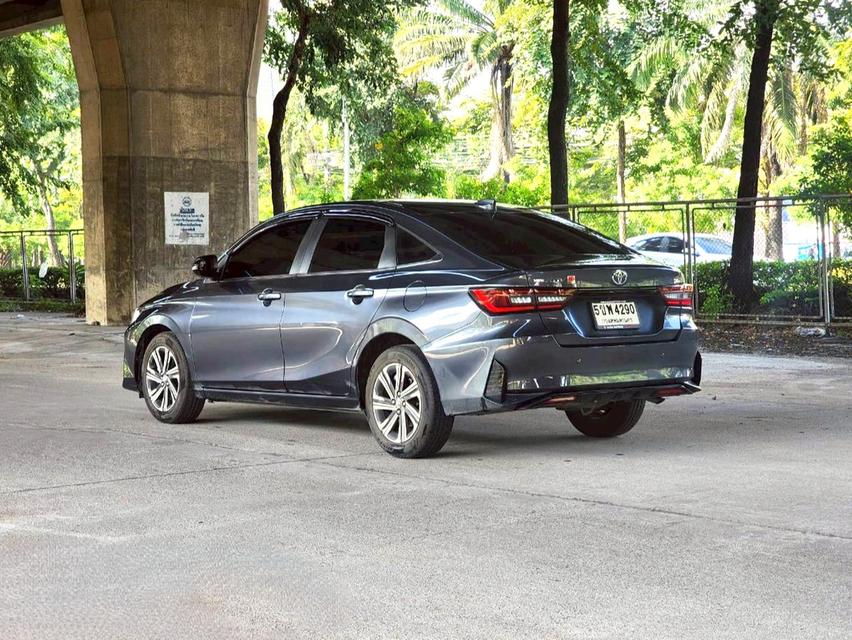 ขายรถ Toyota Yaris Ativ 1.2 Premium Luxury ปี 2024 สีเทา เกียร์ออโต้ 6