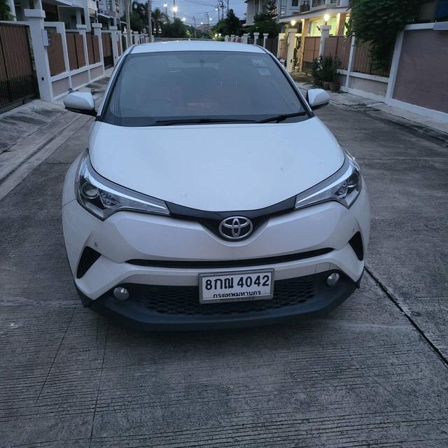 รูป ขายรถ Toyota CHR 1.8 Mid ไมล์ 5X,XXX  รุ่นปี 2018 ออกรถปี 2019 สภาพดีเยี่ยม มีประกันชั้น 1
