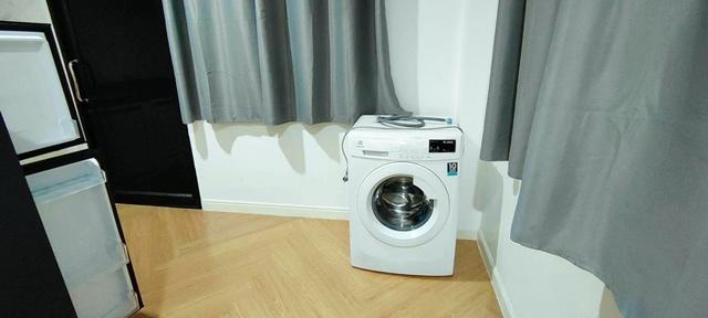 ให้เช่าบ้าน หลังมุม 2ชั้น 2นอน 2 น้ำ28 ตร.วา. พร้อมเฟอร์ฯ ตลาดไท 3 กม. ม.กรุงเทพ 900 ม. เครื่องซักผ้า ฟิวเจอร์พาร์ค รังส 3