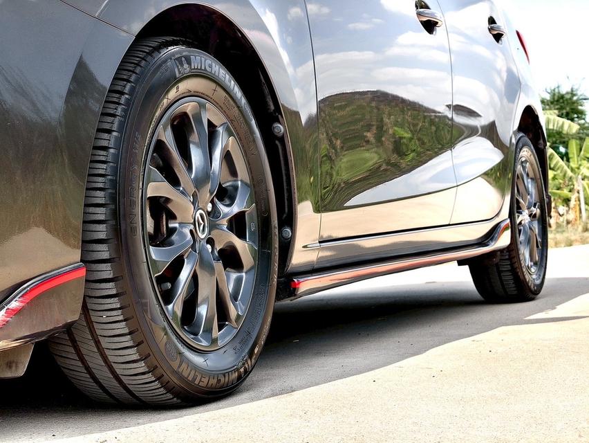 MAZDA2 1.3 High Connect A/T ปี 2018 7