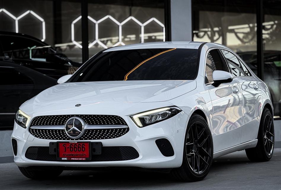 รหัสรถ MCA6666 2018 จด 2022 BENZ A200 PROGRESSIVE 1.3 TURBO