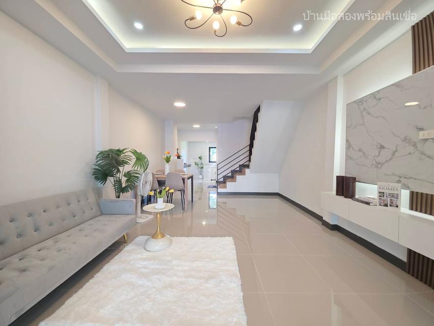 หมู่บ้านรุ่งนภา ร่มเกล้า 16 3