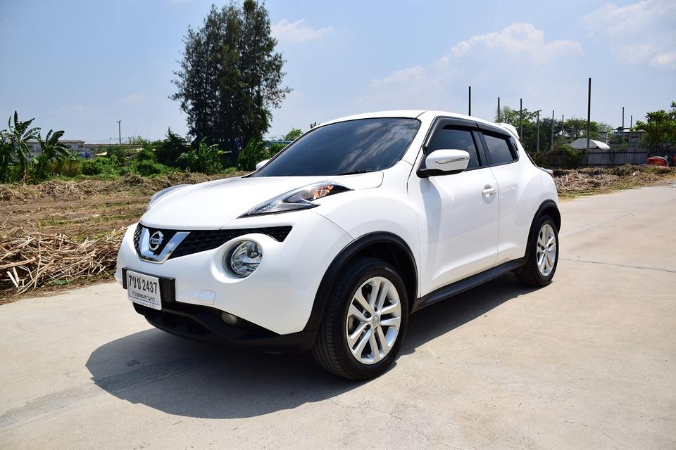 ขายเพียง 240000 บาท ปี15จด16 ฟรีดาวน์ ไมเนอร์เช้น นิสสัน JUKE 1.6ตัวท็อปออฟชั่นส์ เบาะหนังแท้ แอร์จอ พุตสต๊าท ช่วงล่างแน่นๆ โทร0957401229 ไอดีไล UTBP