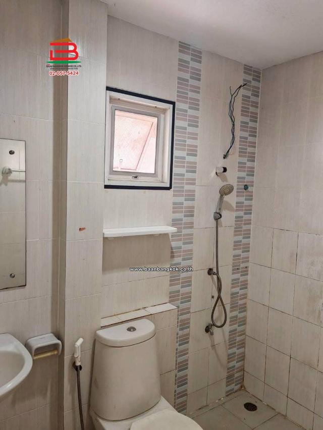 บ้านเดี่ยว เกษมสุข ลำลูกกา คลอง 7 (ใกล้ตลาดชัชวาล) เนื้อที่ 79.3 ตรว. ตำบลบึงคำสร้อย อำเภอลำลูกกา จังหวัดปทุมธานี 11