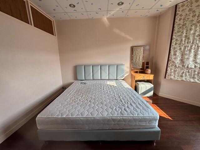 ให้เช่าทาวน์เฮ้าท์ 2 ชั้น 3 ห้องนอน ซอยประชาราษฏร์บำเพ็ญ24 ใกล้ MRT ห้วยขวาง 3