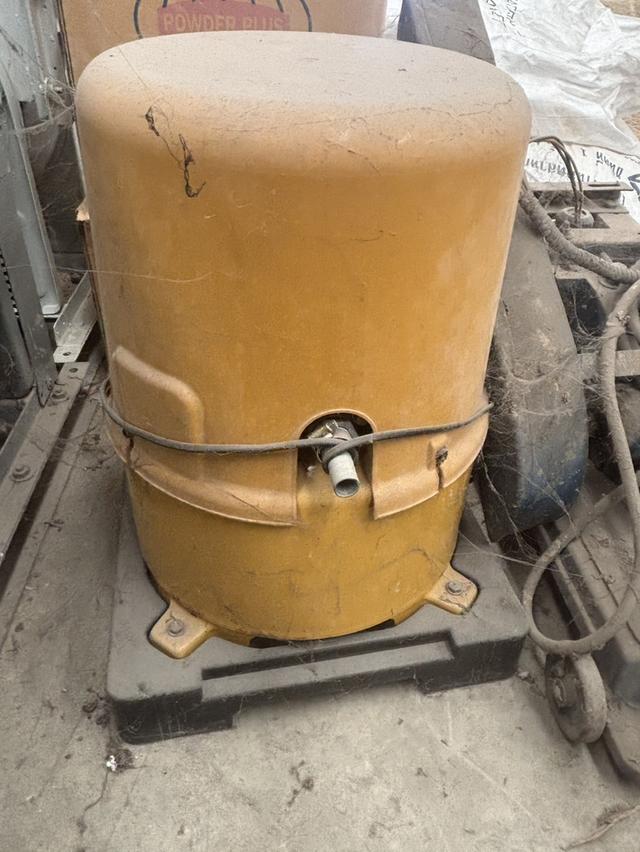 เครื่องจักรมือสองพร้อมใช้งาน