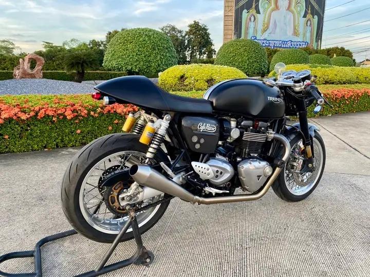 รีบขาย Triumph Thruxton R 2