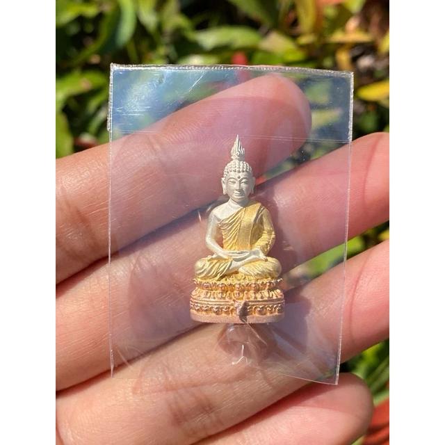 Phra Nirantrai Amulet – Wat Makut Royal Edition (200th Anniversary of King Rama IV, 2004 Consecration) 12