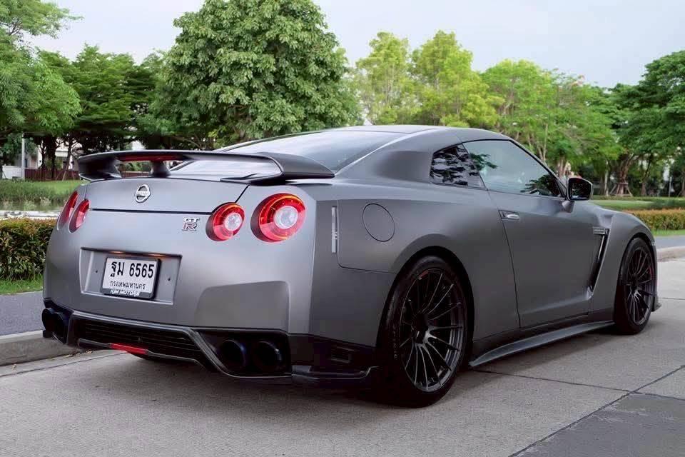 รหัสรถ PR6565 Nissan GTR R35 Minorchange UK-Spec 2012
