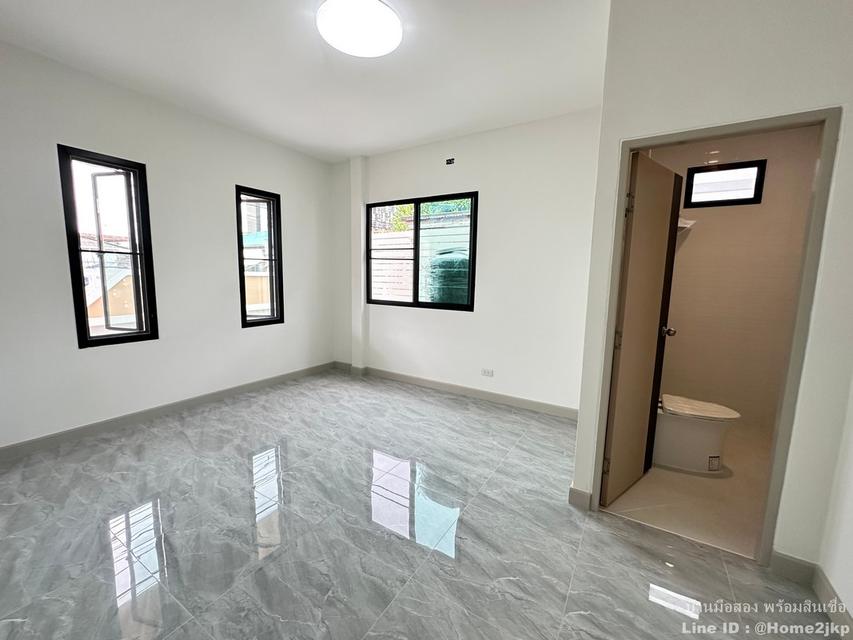 หมู่บ้านแสงอรุณ รามอินทรา 3