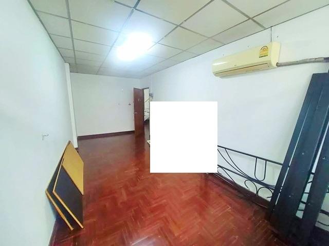 จรัญ71-77 ให้เช่าทาวน์เฮ้าส์ 3 ชั้น พร้อมเฟอร์ฯ MRT บางพลัด 1.8 กม. 4นอน 3 น้ำ 220 ตร.ม. 20 ตร.วา. ม.ราชภัฏสวนสุนันทา 2. 8