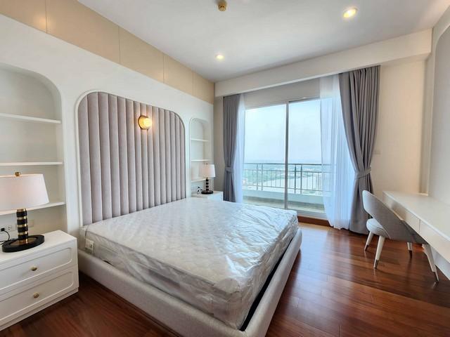 4 bedroom penthouse for rent at Supalai Prima Riva Rama 3-Narathiwas 2