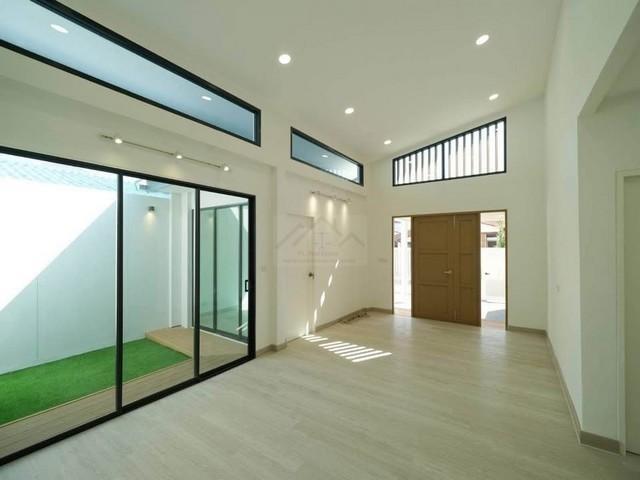 PB5469 ขายบ้านเดี่ยว เนื้อที่ 50 ตรว. ซอยอ่อนนุช 70-1 หมู่บ้านเสรี-อ่อนนุช บ้านสวยพร้อมอยู่บ้านรีโนเวทใหม่ทั้งหลัง  5
