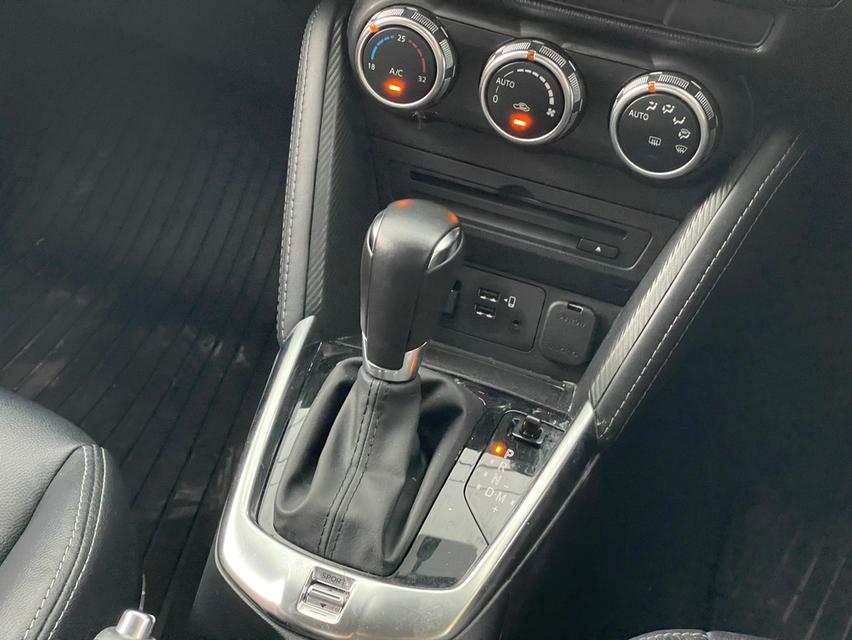 รหัสรถ PJP6895 2019 MAZDA 2 1.3 High Connect 8