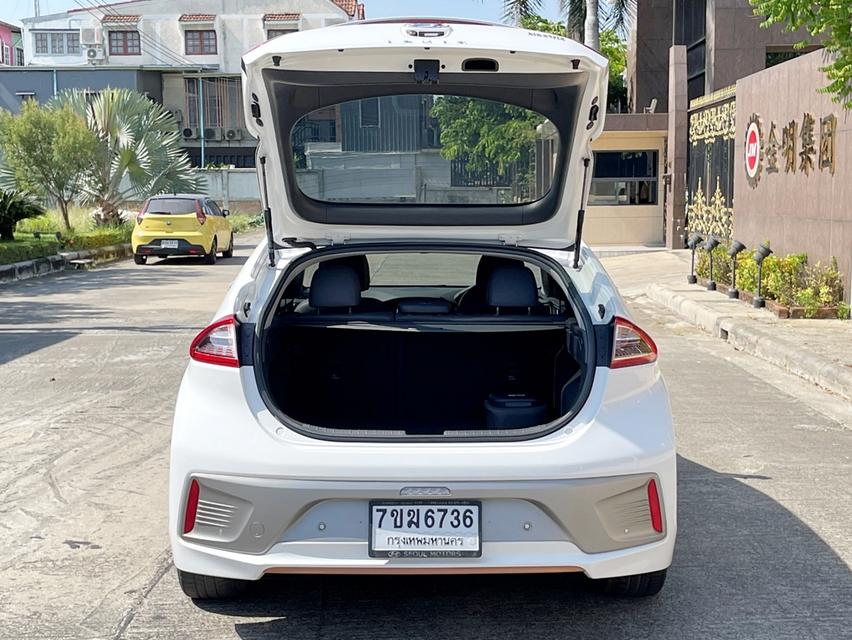 HYUNDAI IONIQ EV ปี 2019 สภาพป้ายแดง รูปที่ 12
