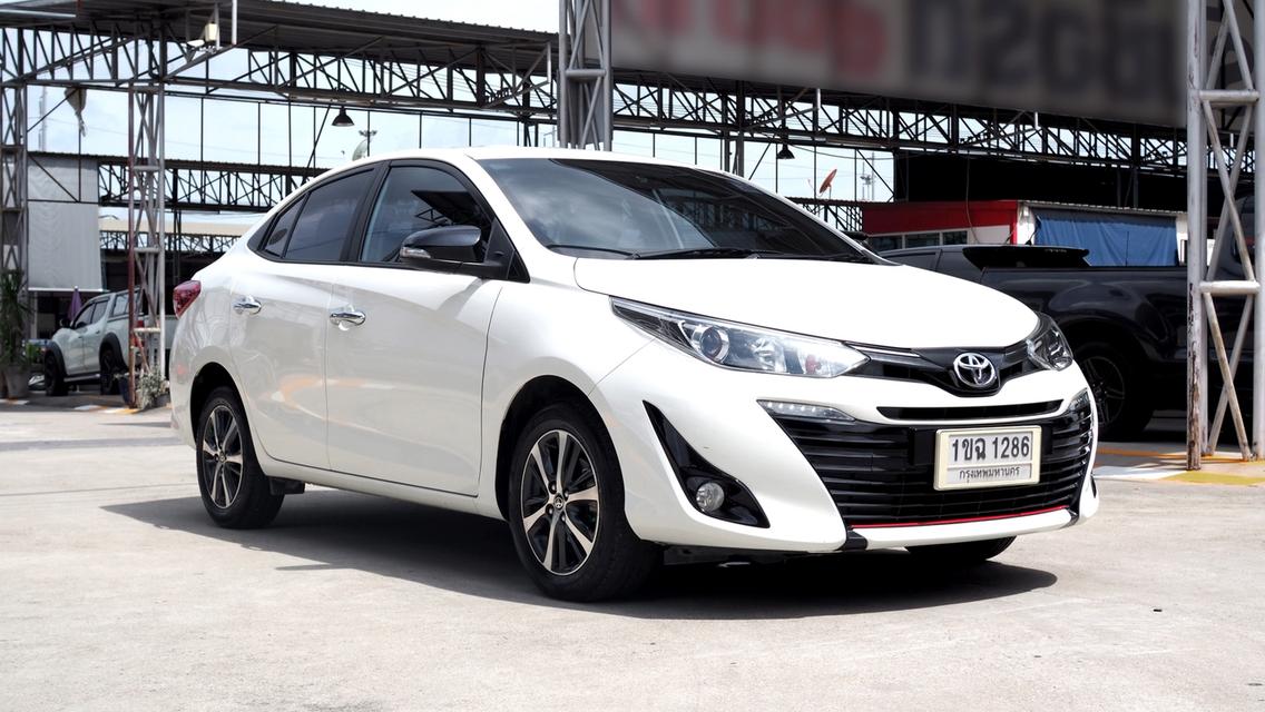 à¸£à¸¹à¸›  Toyota Yaris 1.2Ativ à¸£à¸¸à¹ˆà¸™ top Pushstart à¸›à¸µ 2020