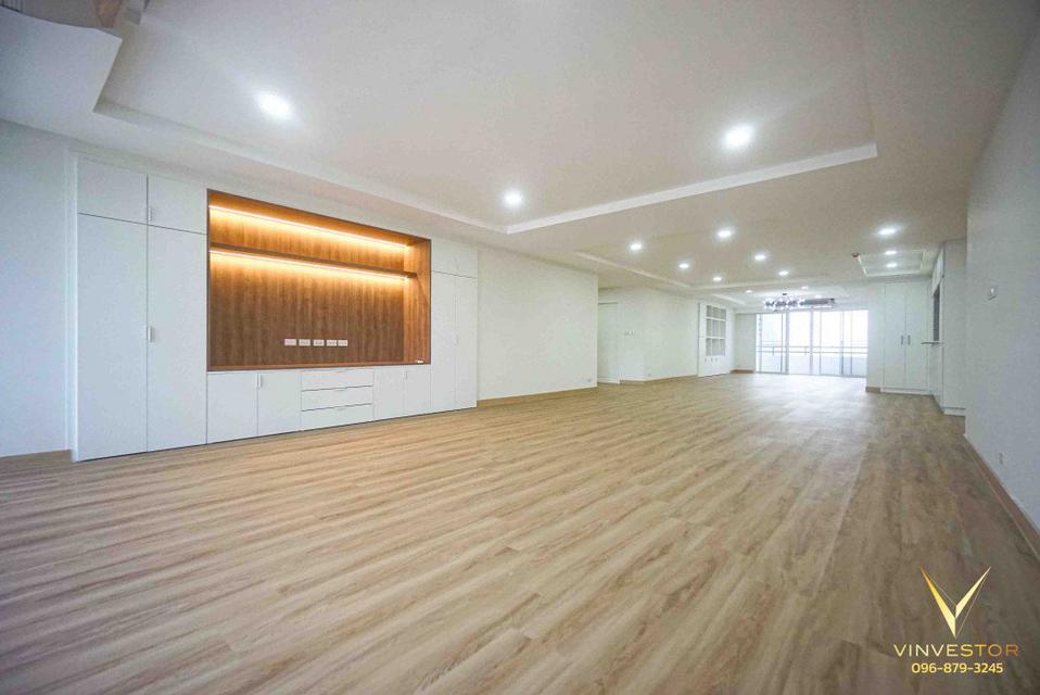 รูป ให้เช่า คอนโดใจกลางเมือง อโศก วัฒนา ไฮทส์ 337 ตรม ชั้น 31 1