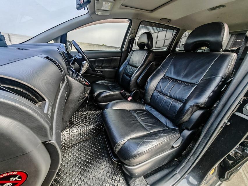 ขาย TOYOTA WISH 2.0 Q LIMITED ปี 2005 ไมล์แท้ 200,000 กม. 7