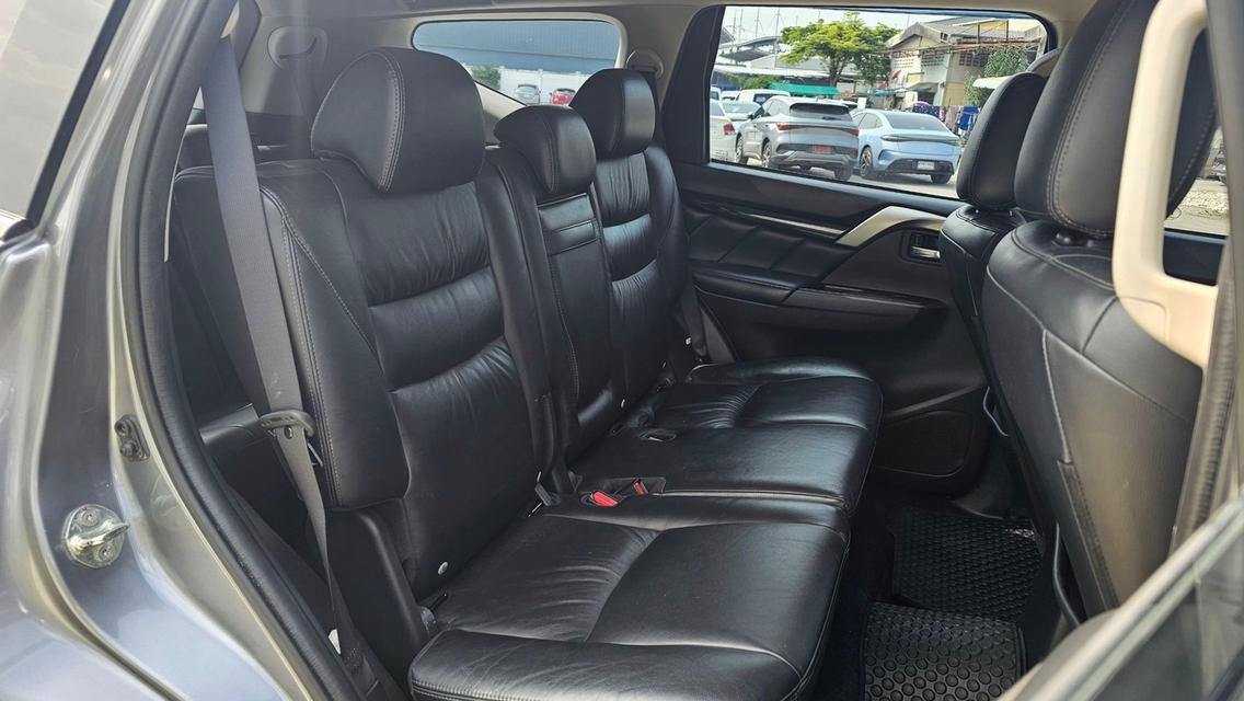 ขาย Mitsubishi Pajero 2.4GT ปี18 13