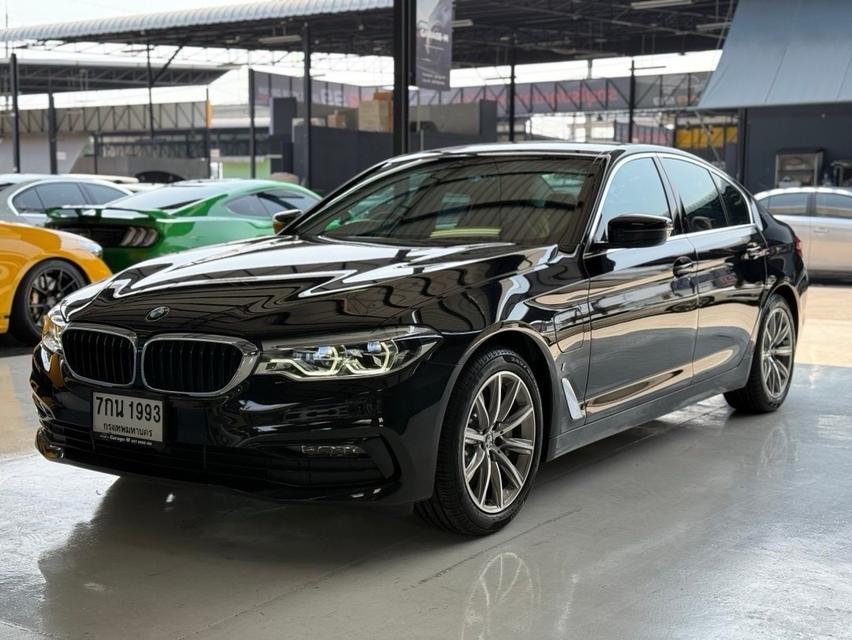 รหัสรถ JRS1993 BMW 530e Elite (G20) (เบนซิน + ปลั๊กอินไฮบริด)รถปี 2019 1