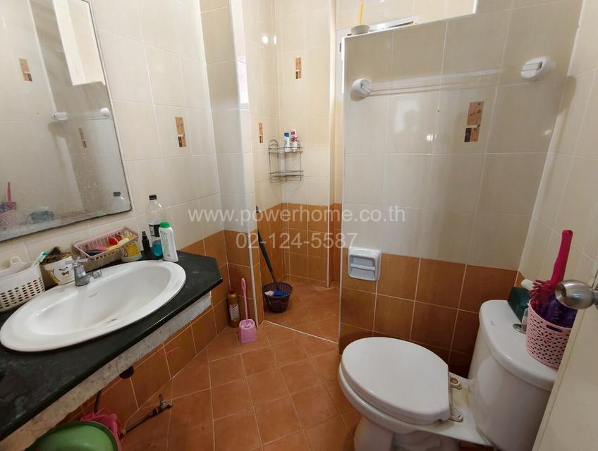 หมู่บ้านอู่ทองเพลส 6 ซอยเปียร์นนท์ ใกล้ตลาดเปียร์นนท์ ถนนลำลูกกา ต.คูคต อ.ลำลูกกา จ. ปทุมธานี 19