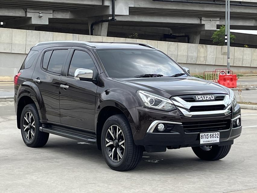  ISUZU MU-X 1.9 AT DVD Navi ปี2019 สีน้ำตาล 2