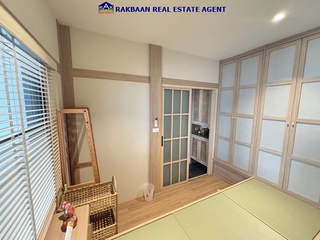 ขายบ้านเดี่ยวหลังมุม บิวท์อินทั้งหลัง มบ.พิมนารา ศรีนครินทร์-บางนา 62.6ตร.ว. 4นอน 3ห้องน้ำ มีห้องเมด+ห้องน้ำแยกเป็นสัดส่วน ราคา 11.5 ล้าน 18