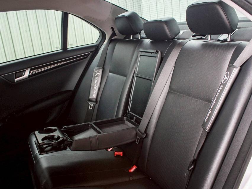 BENZ C200 CGI BlueEFFICIENCY ปี 2013